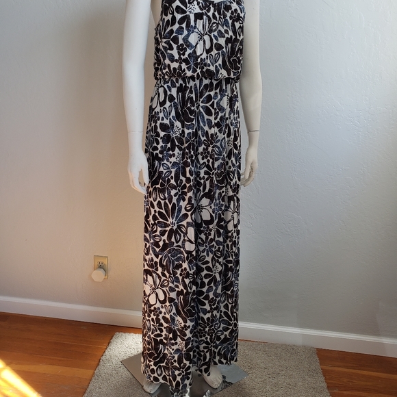 Long Summer Dress - Picture 2 of 7